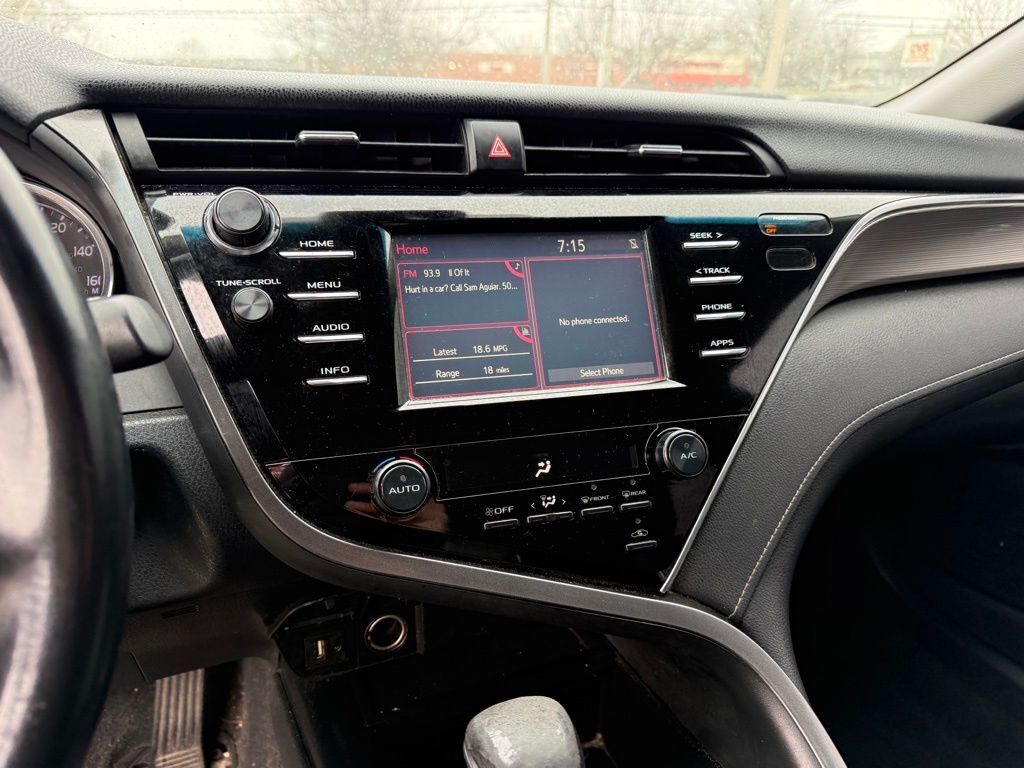 2018 Toyota Camry SE Crestwood KY