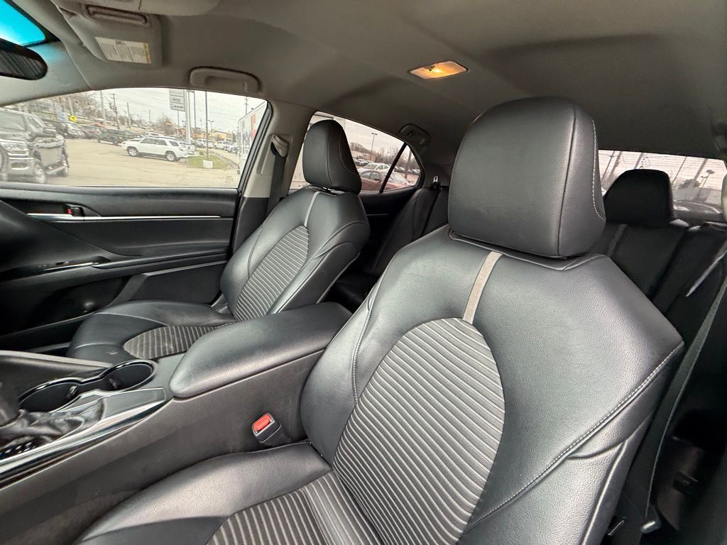 2018 Toyota Camry SE Crestwood KY