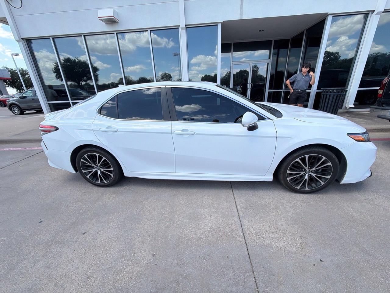2018 Toyota Camry SE Hurst TX