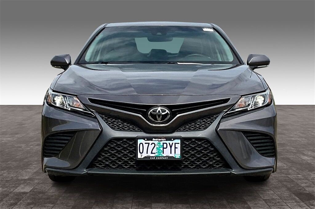 2018 Toyota Camry SE OR