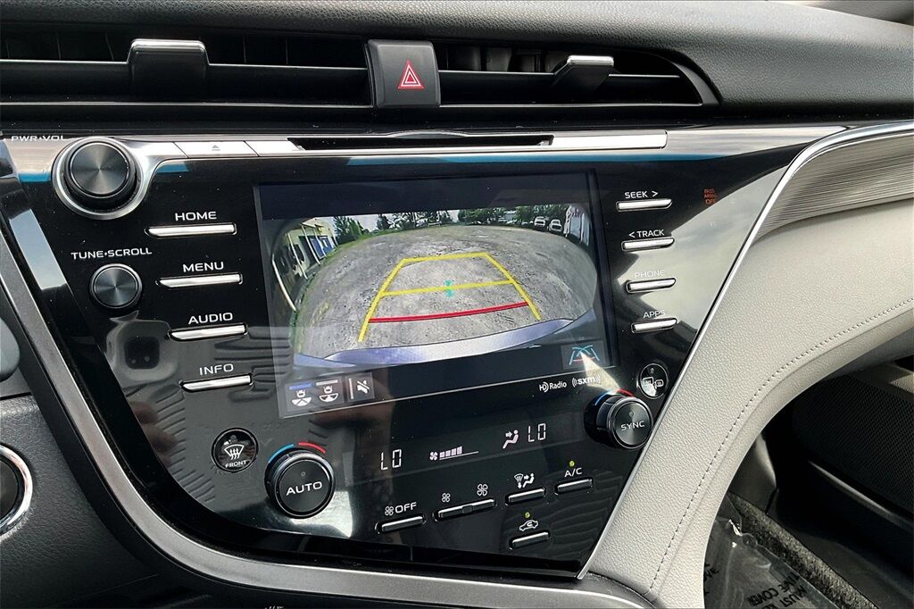 2018 Toyota Camry SE OR
