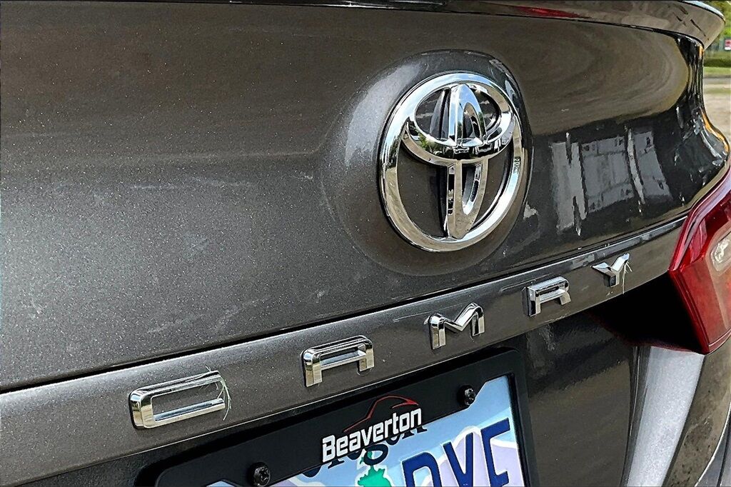2018 Toyota Camry SE OR