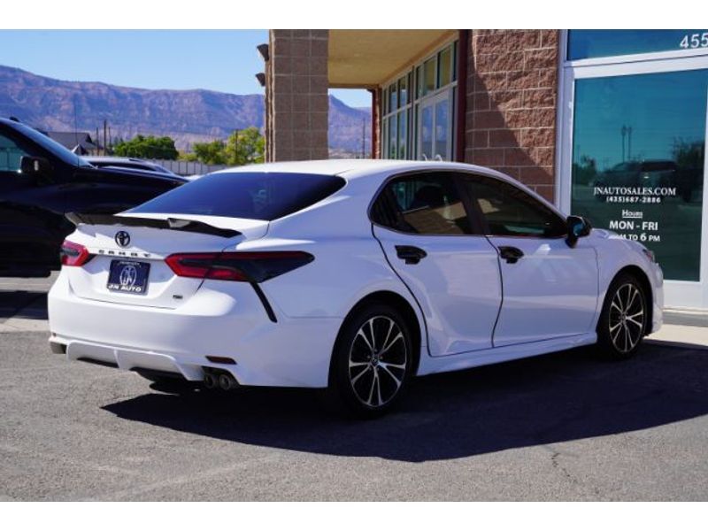 2018 Toyota Camry SE Huntington UT