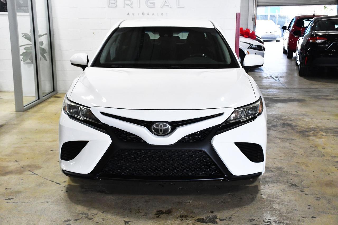 2018 Toyota Camry SE