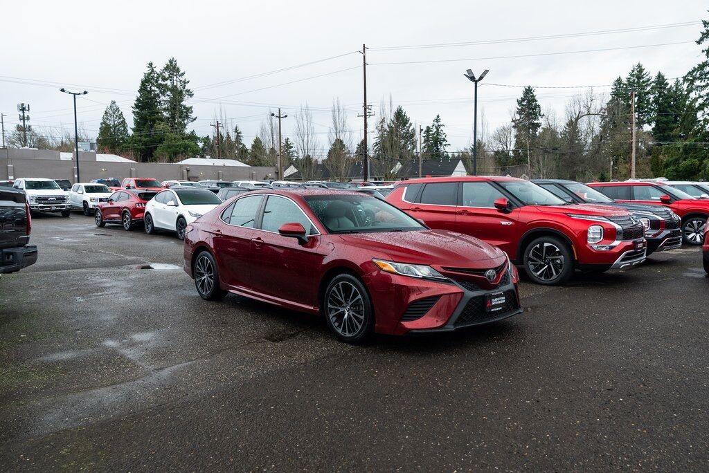2018 Toyota Camry SE Milwaukie OR