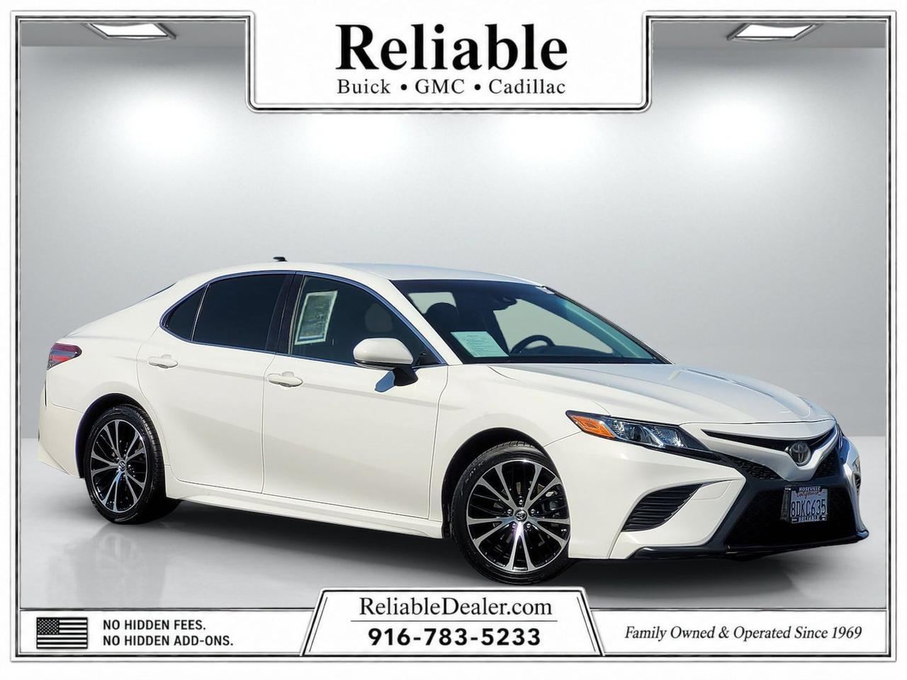 2018 Toyota Camry SE