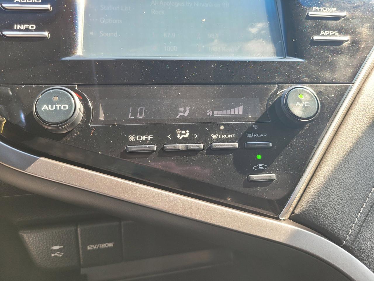 2018 Toyota Camry SE Roseville CA