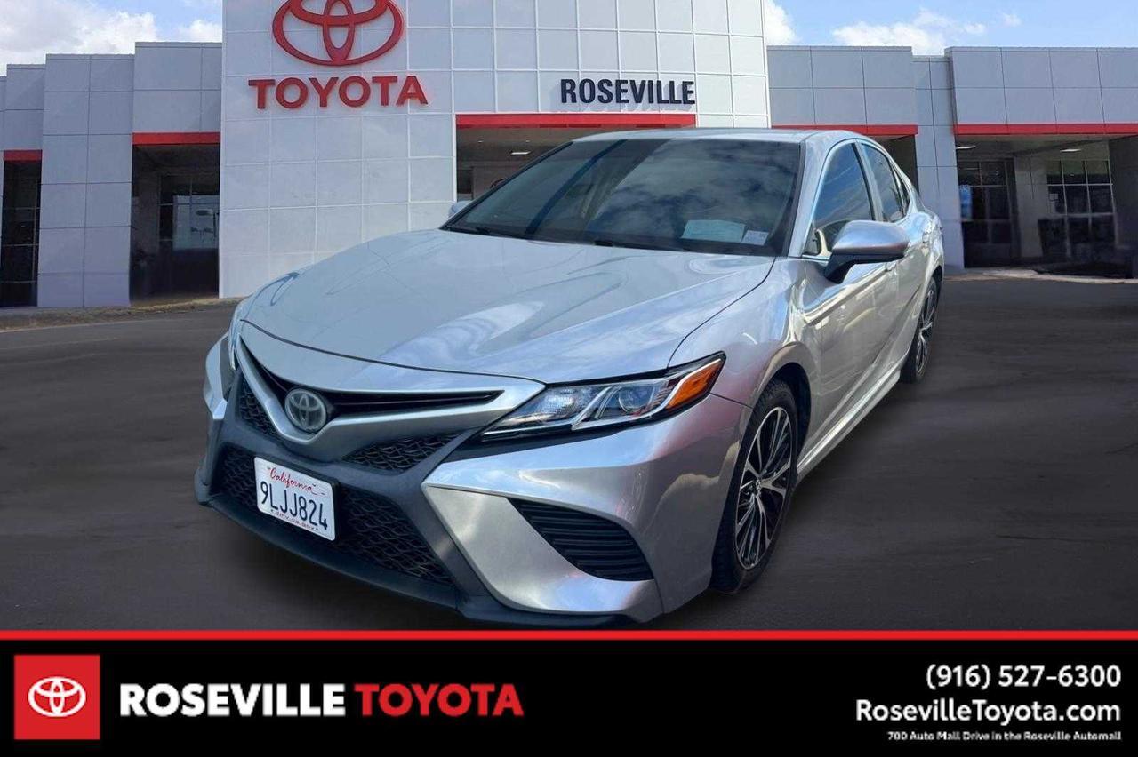 2018 Toyota Camry SE