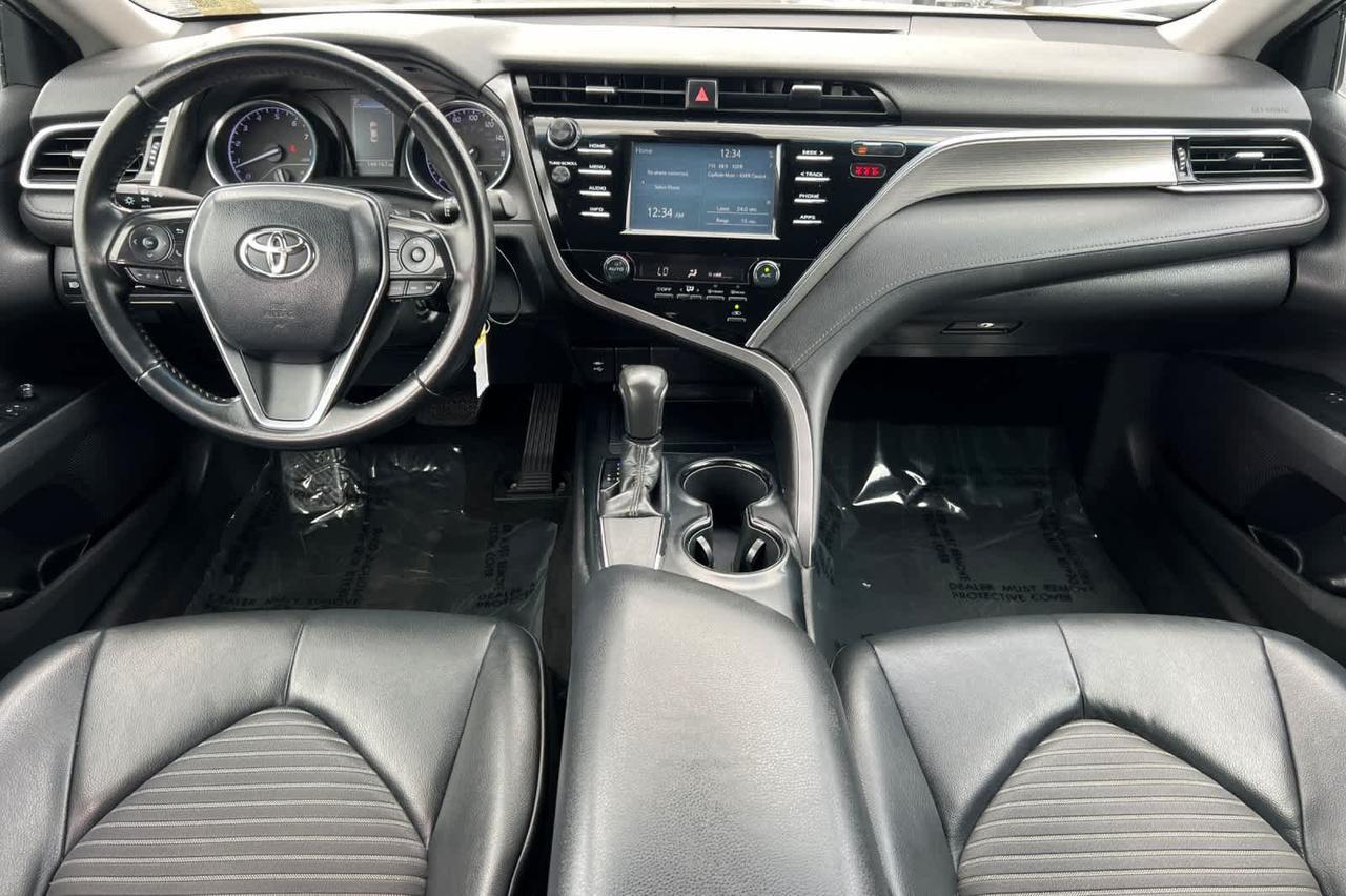 2018 Toyota Camry SE
