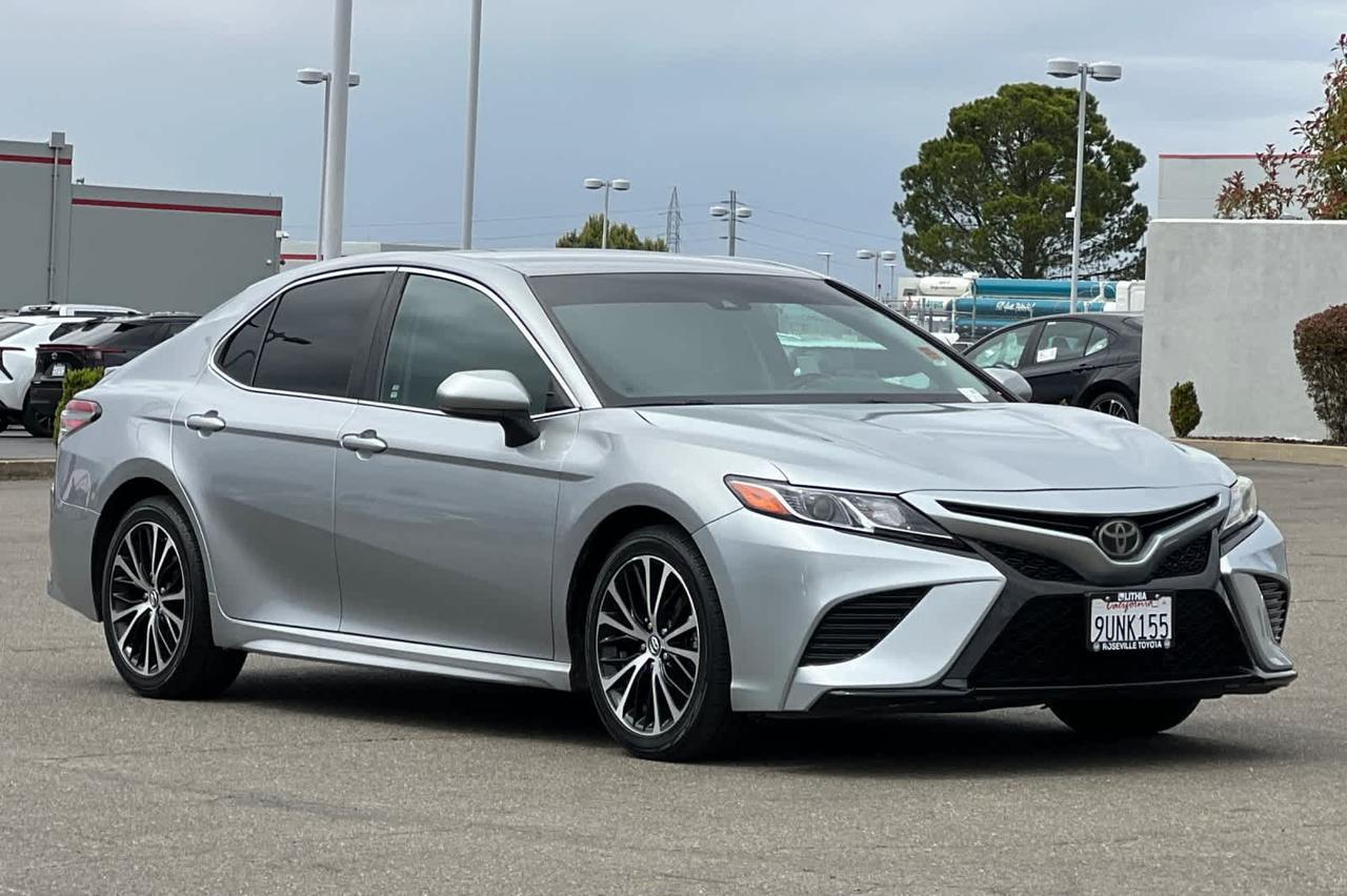 2018 Toyota Camry SE Roseville CA
