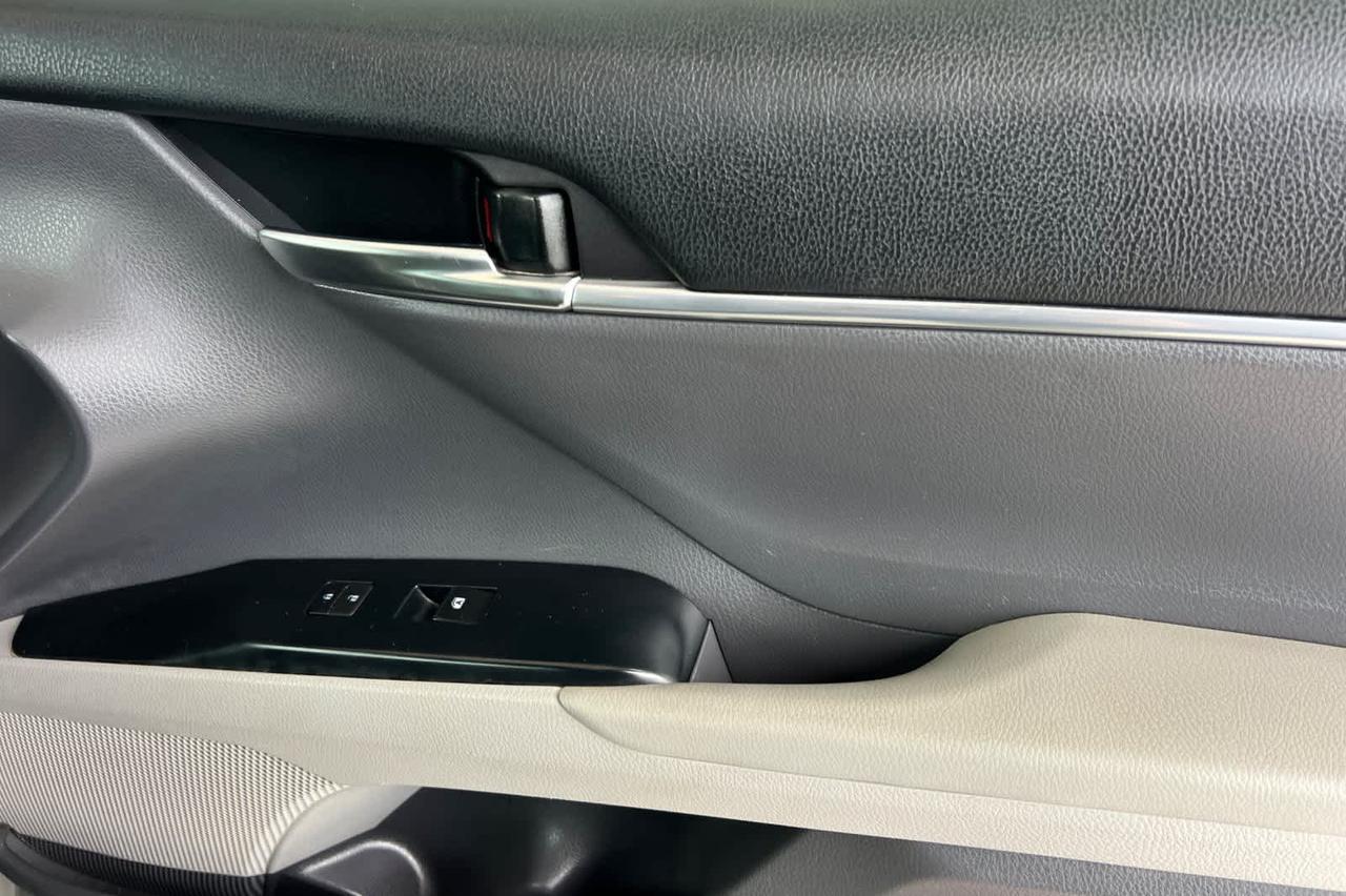 2018 Toyota Camry SE Roseville CA