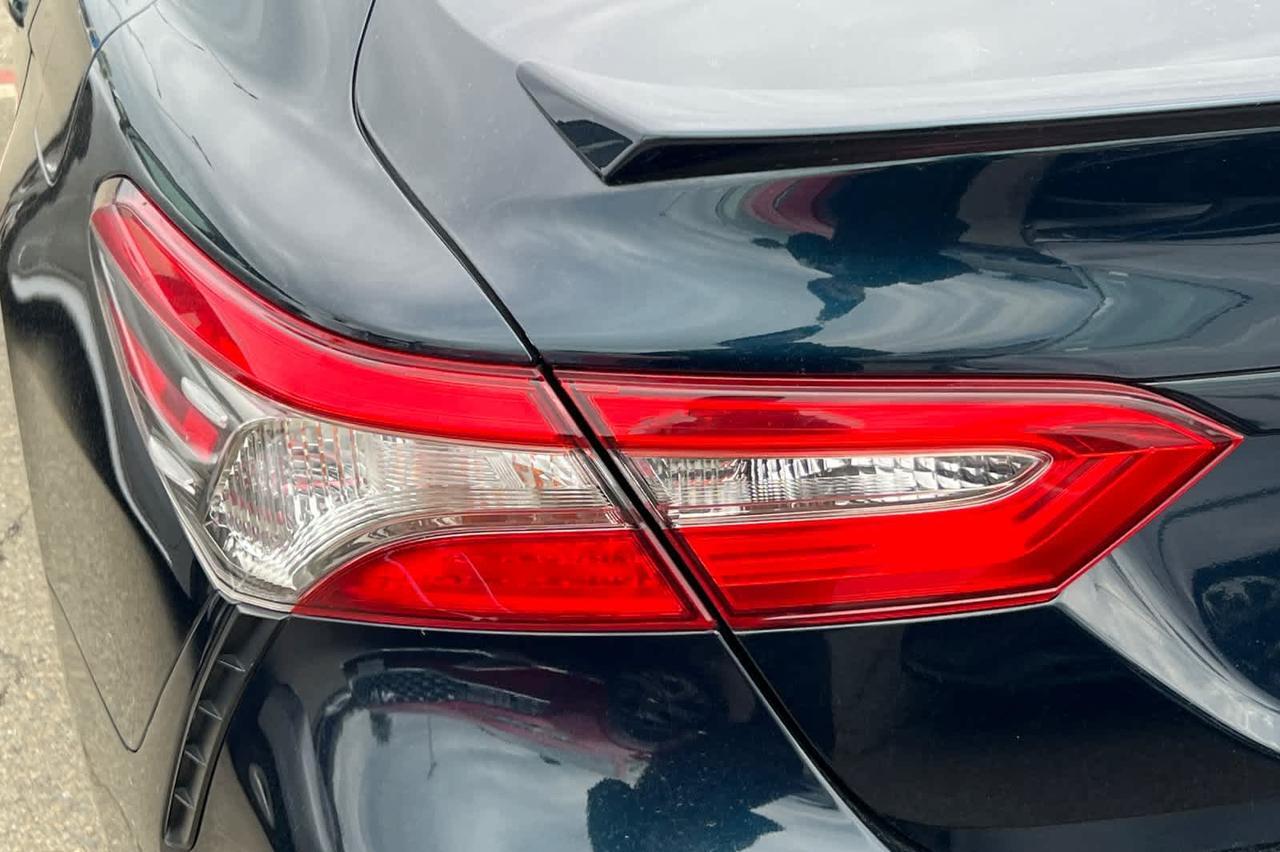 2018 Toyota Camry SE Roseville CA