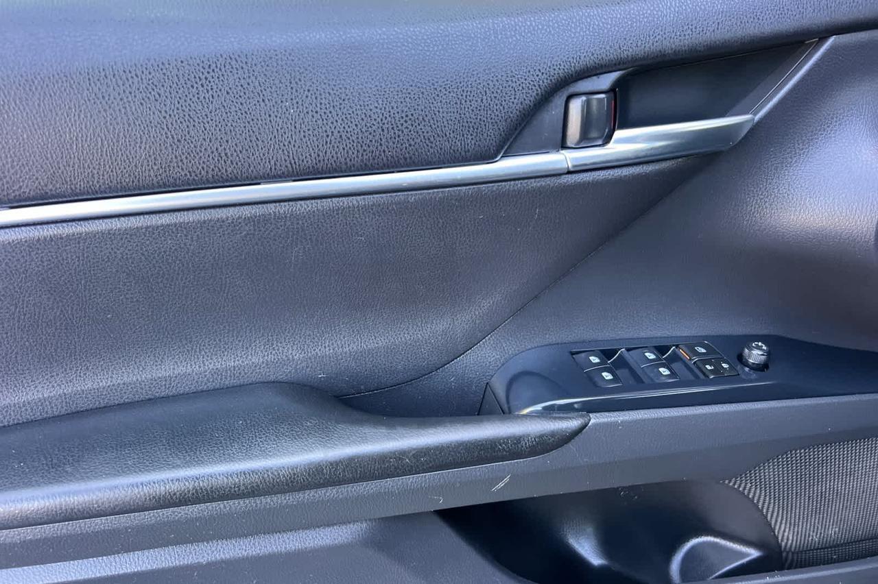 2018 Toyota Camry SE Roseville CA