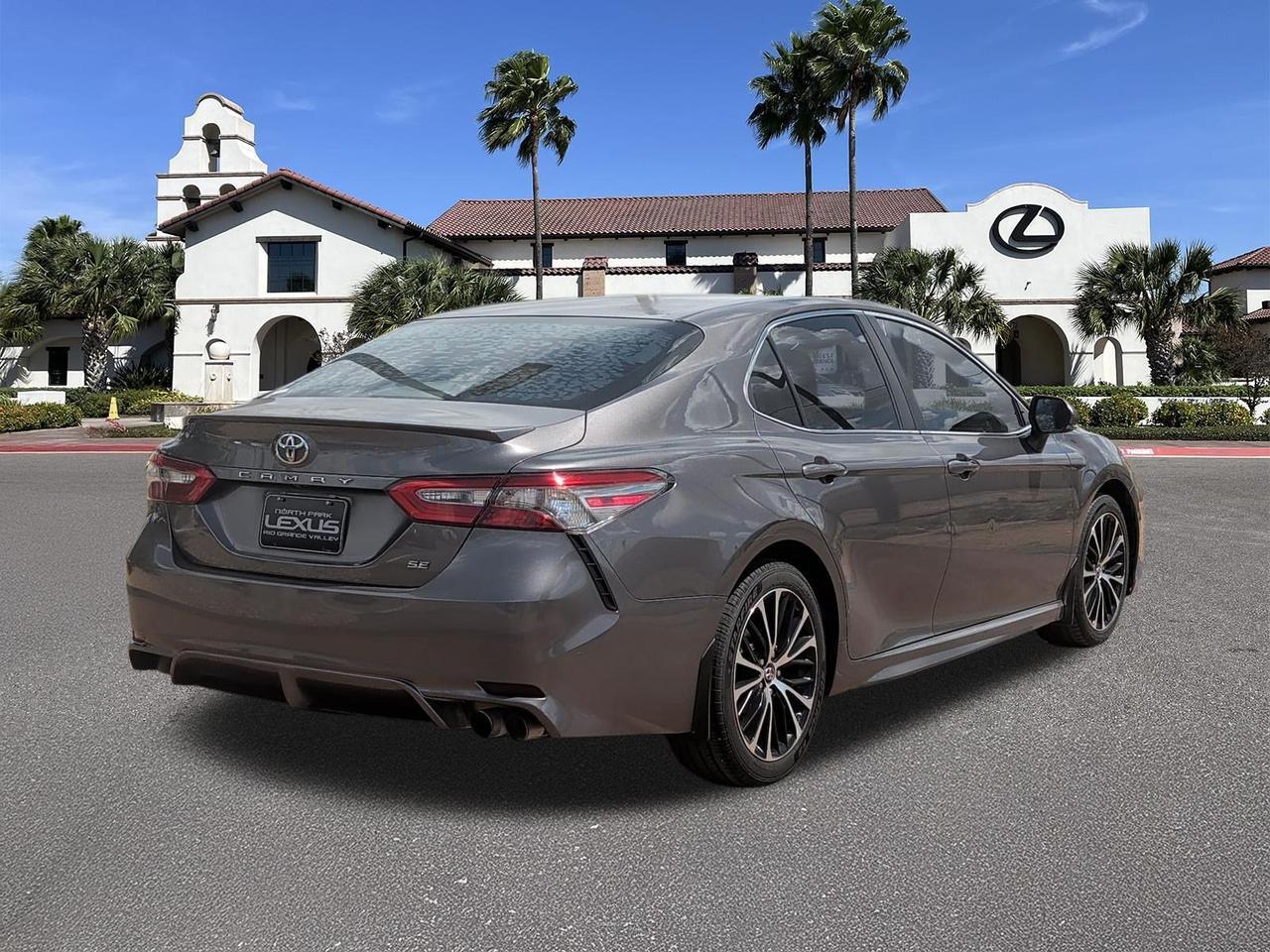 2018 Toyota Camry SE