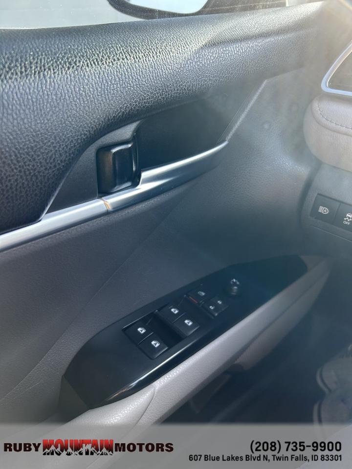 2018 Toyota Camry SE Twin Falls ID