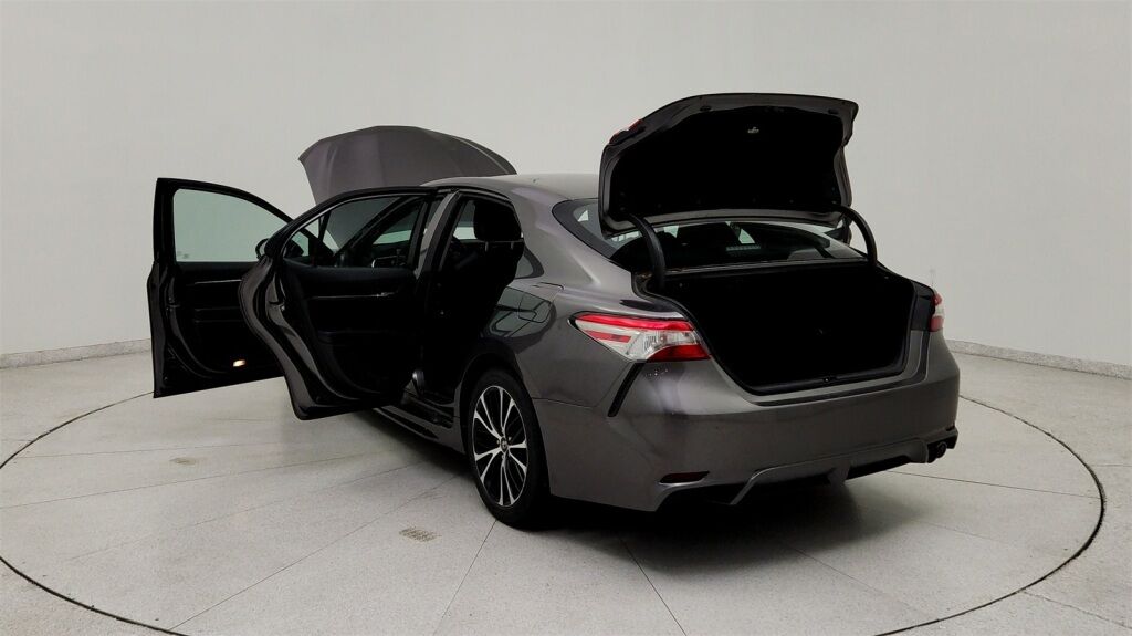 2018 Toyota Camry SE Laurel MD