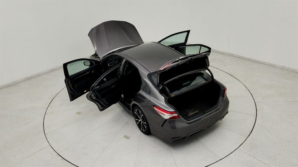 2018 Toyota Camry SE Laurel MD