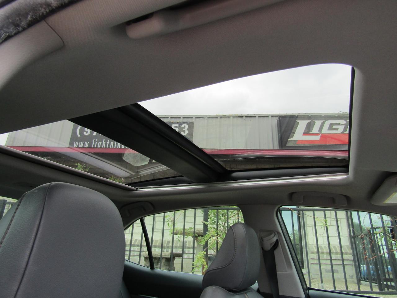 2018 Toyota Camry XLE Auto (Natl) Grand Prairie TX