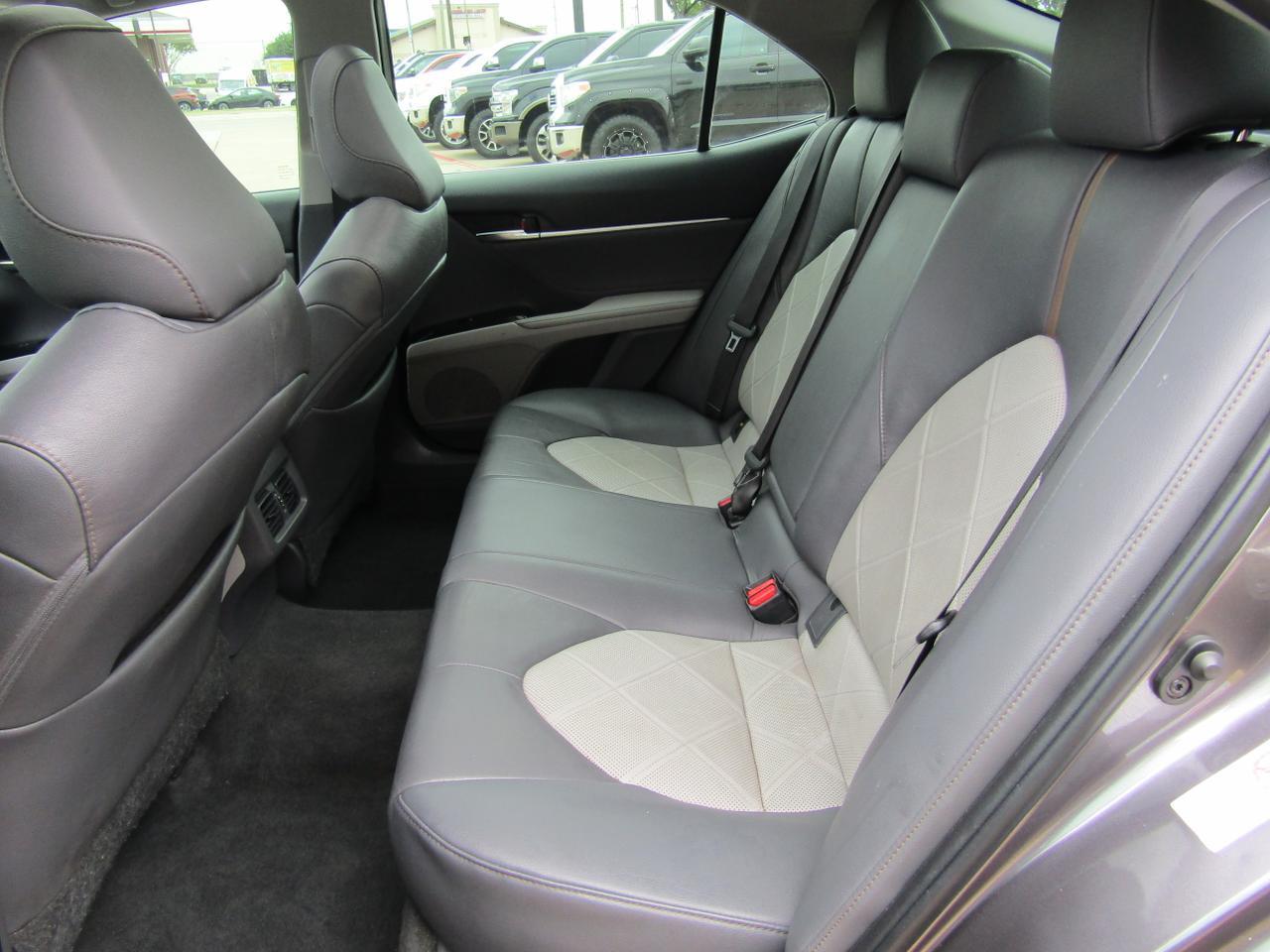 2018 Toyota Camry XLE Auto (Natl) Grand Prairie TX