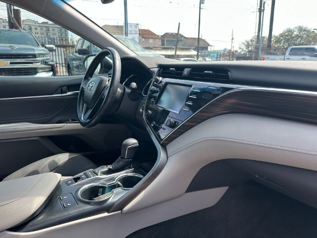 2018 Toyota Camry XLE Houston TX