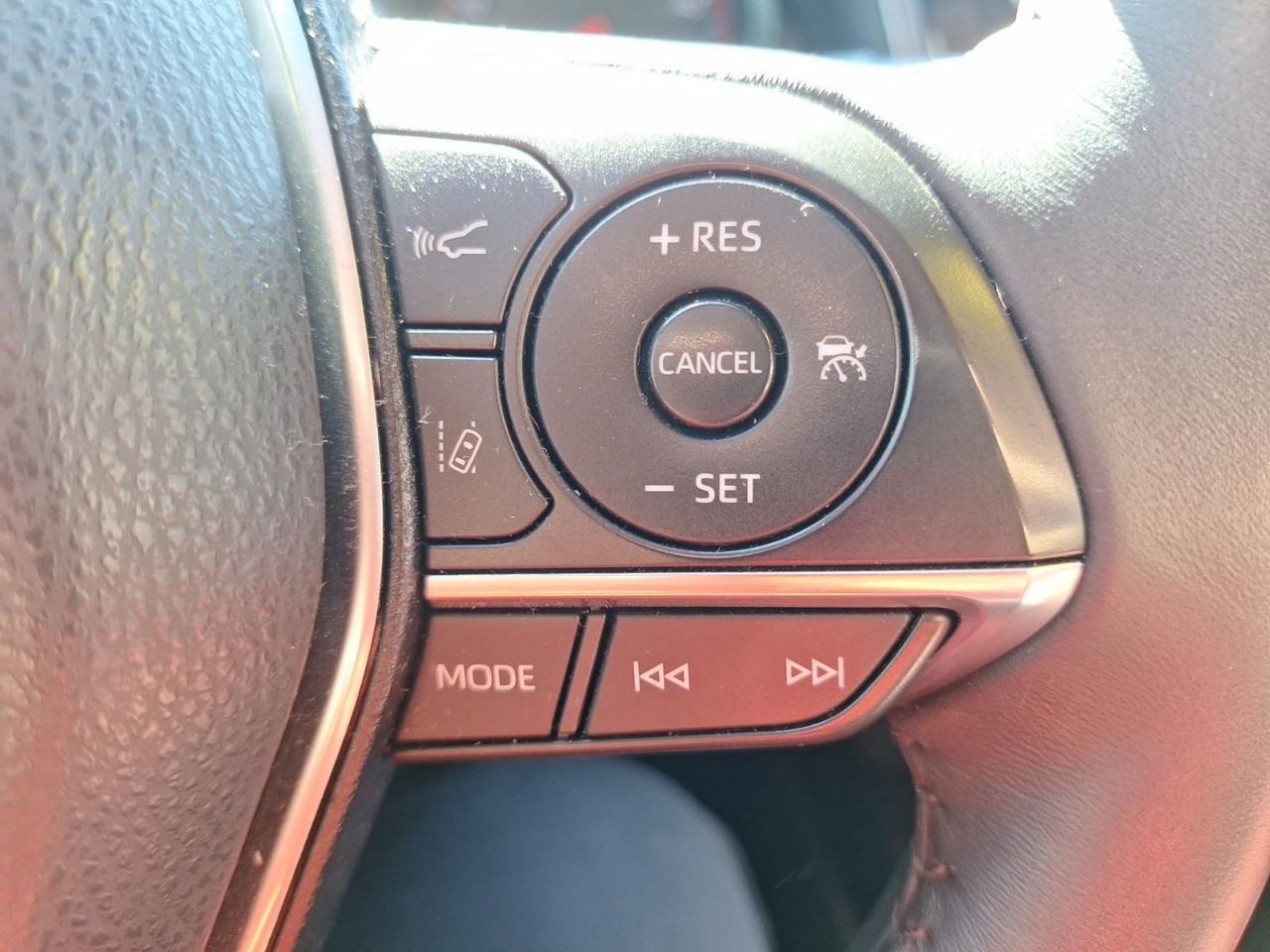 2018 Toyota Camry XSE Hurst TX