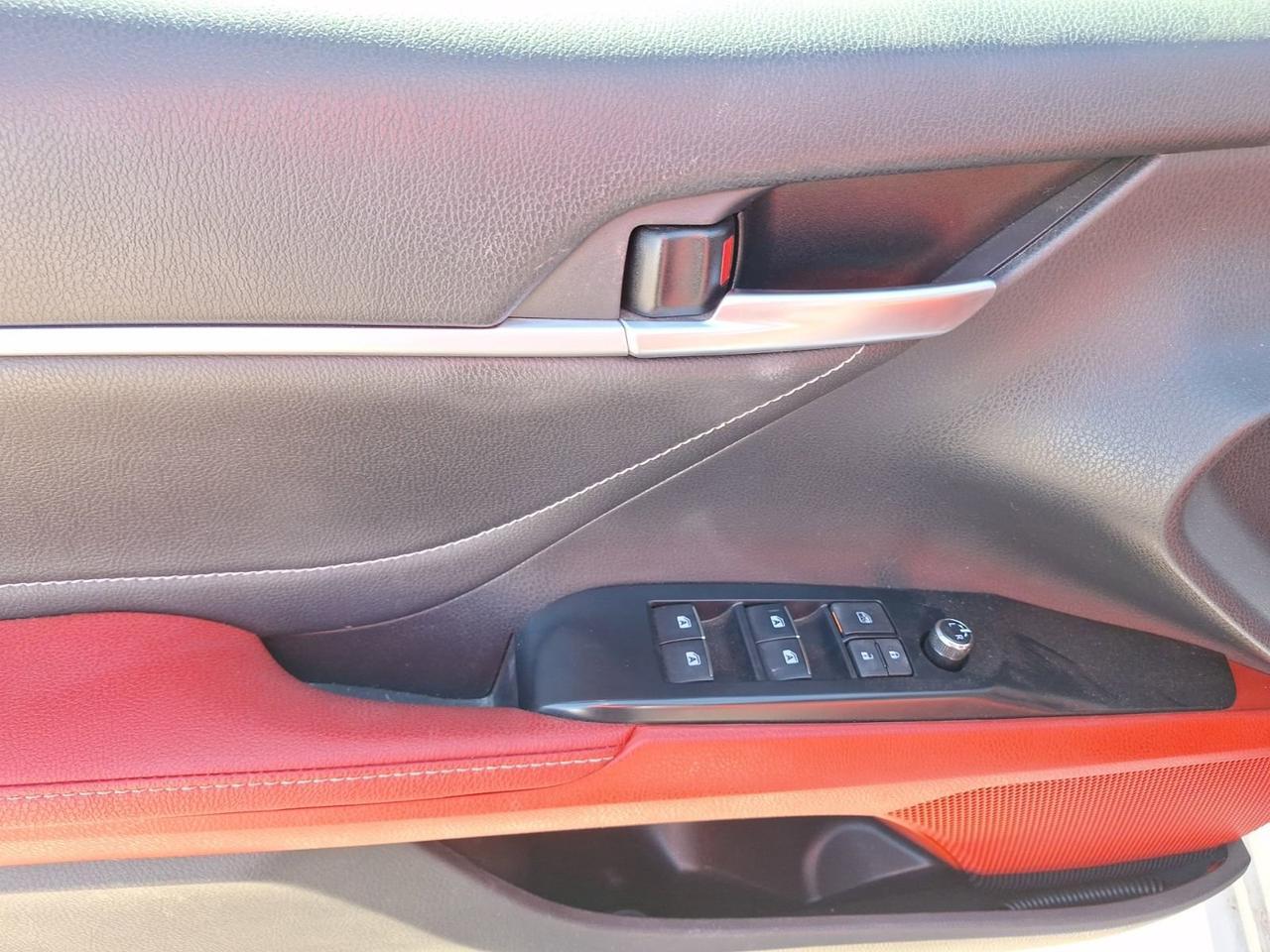 2018 Toyota Camry XSE Hurst TX