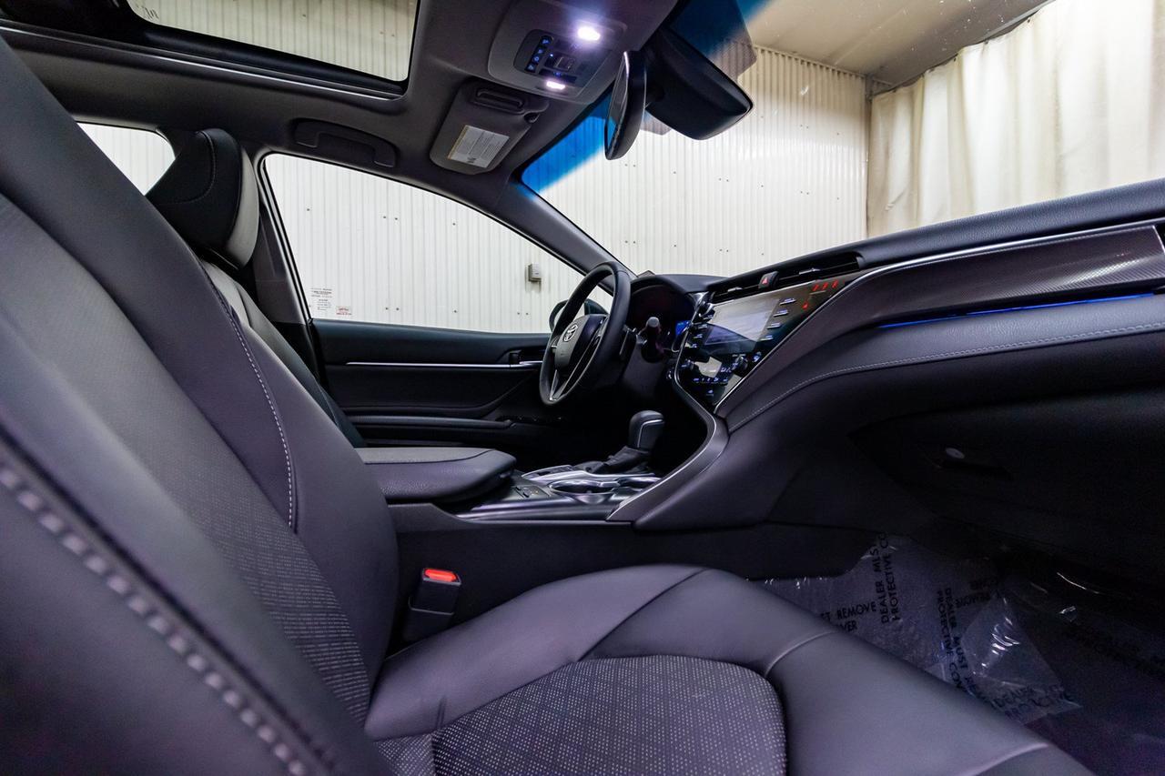 2018 Toyota Camry XSE Leather Roof BCam Red Deer AB