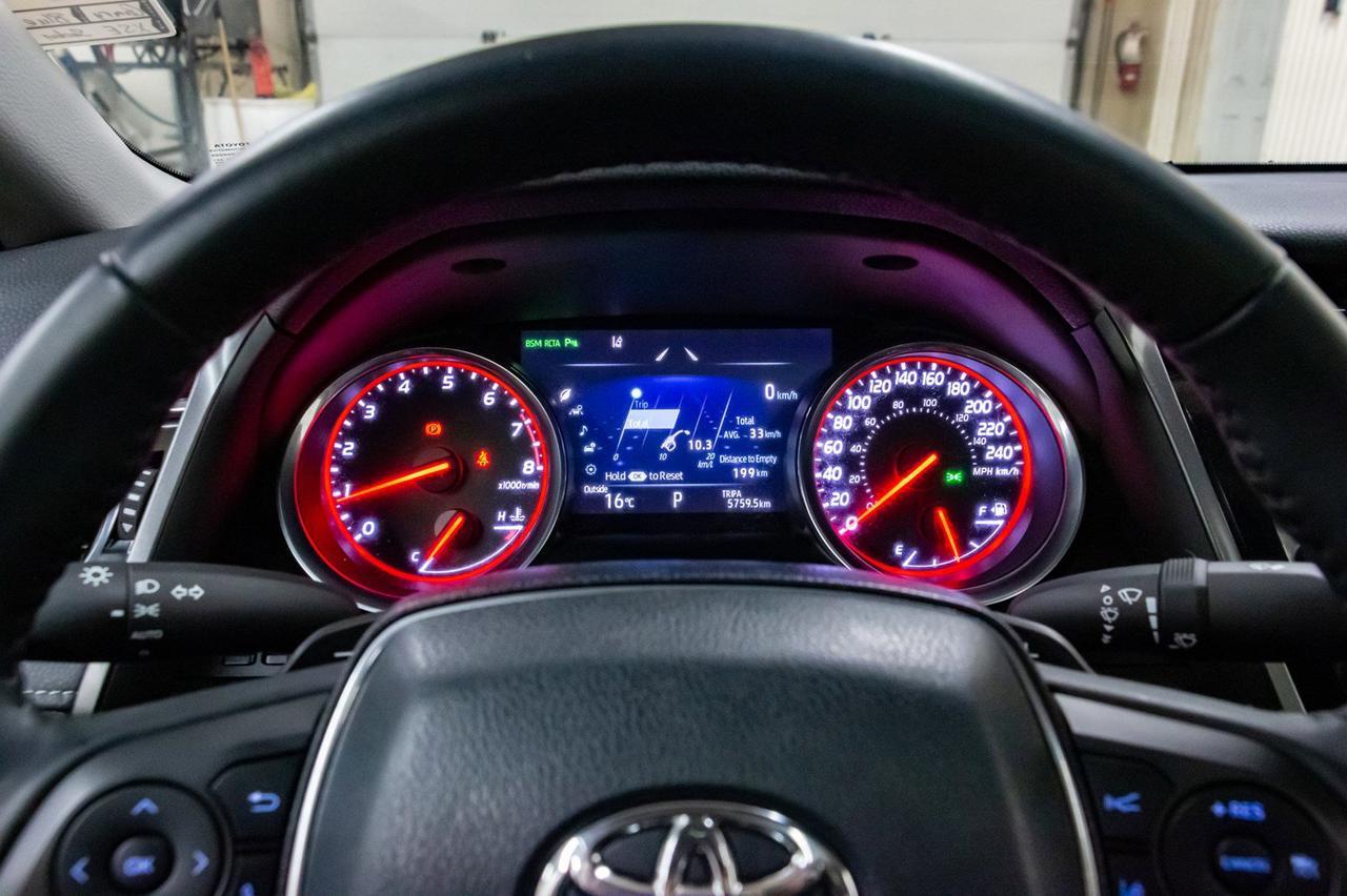 2018 Toyota Camry XSE Leather Roof BCam Red Deer AB