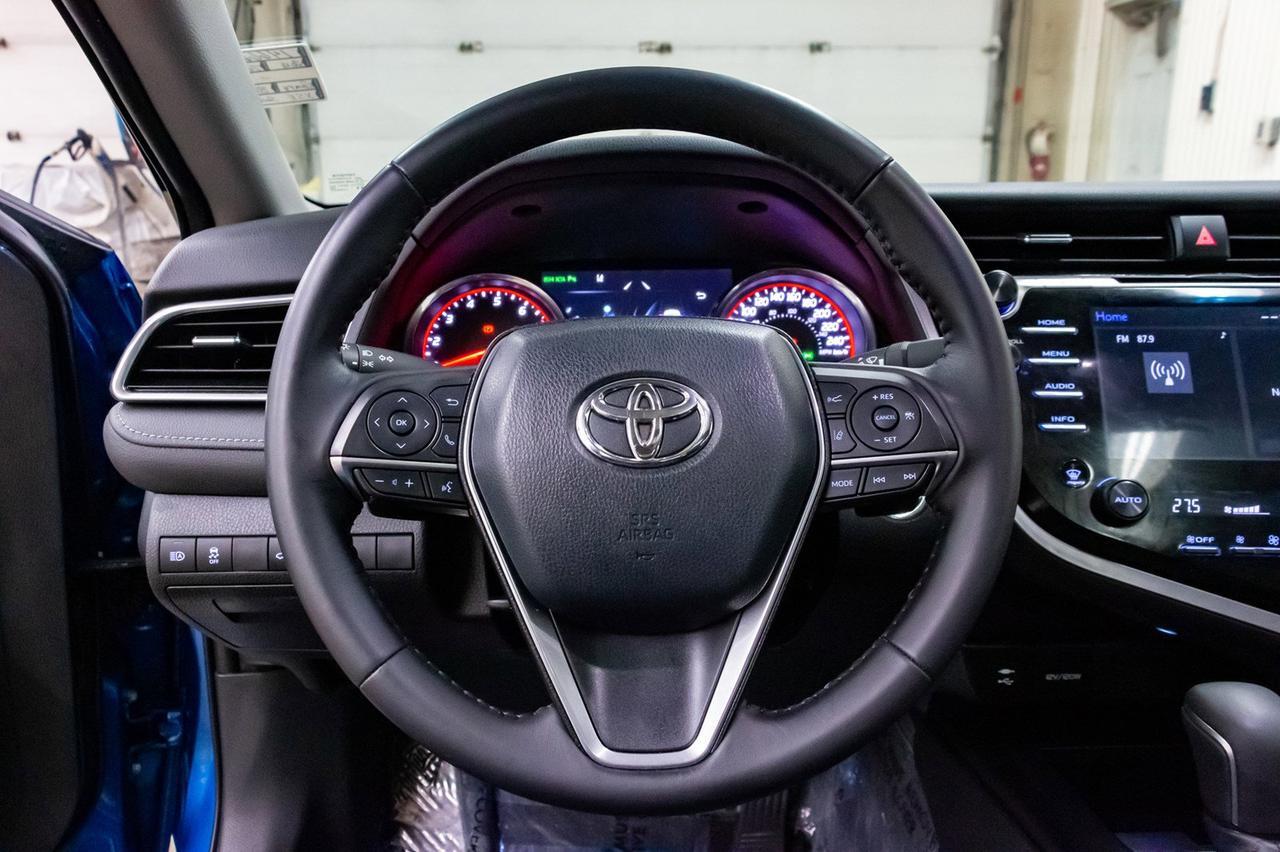 2018 Toyota Camry XSE Leather Roof BCam Red Deer AB