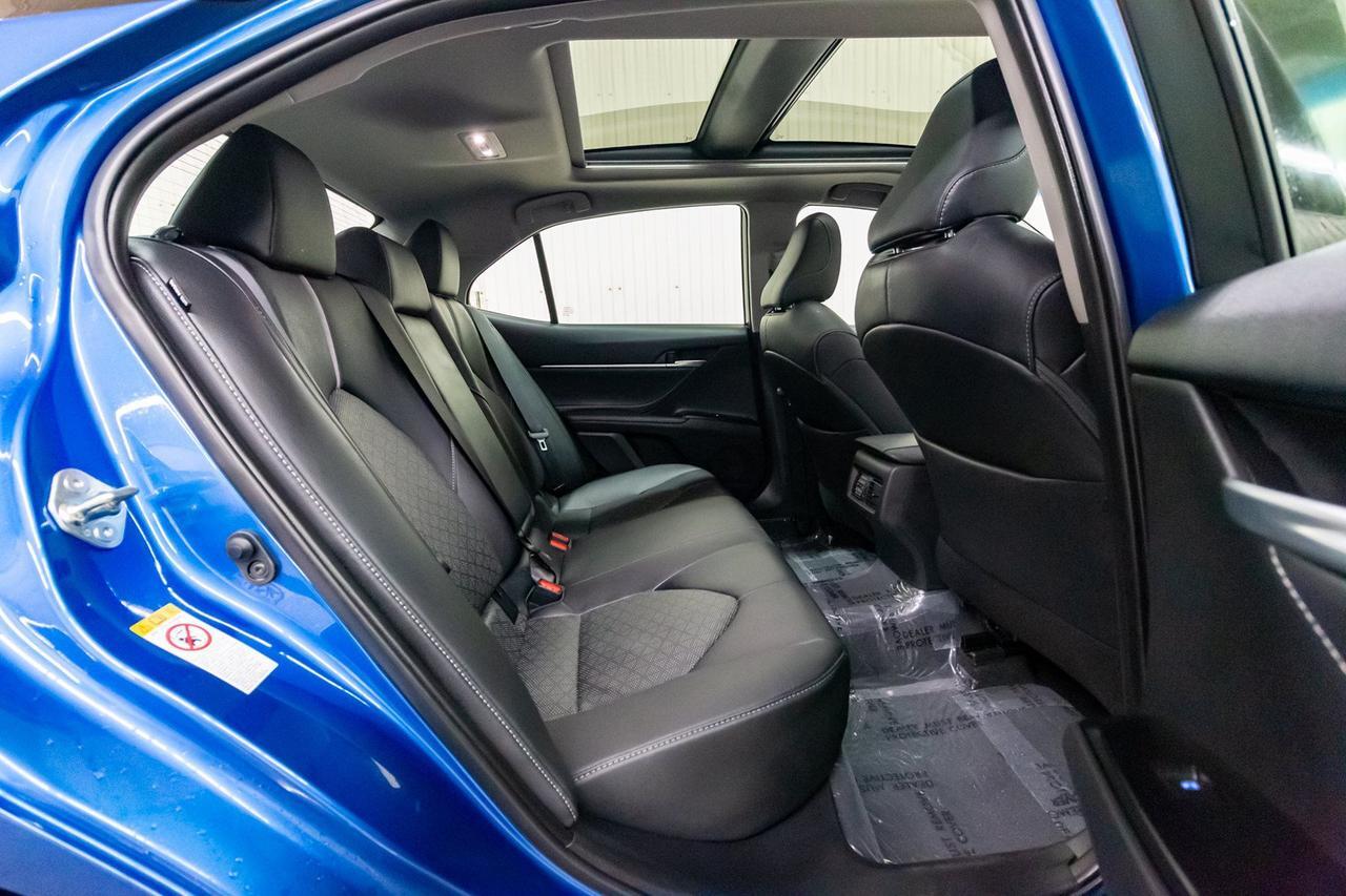 2018 Toyota Camry XSE Leather Roof BCam Red Deer AB