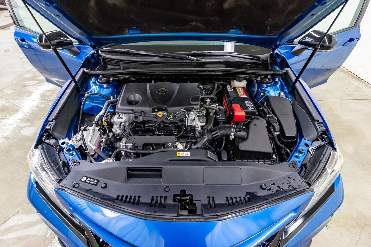 2018 Toyota Camry XSE Leather Roof BCam Red Deer AB