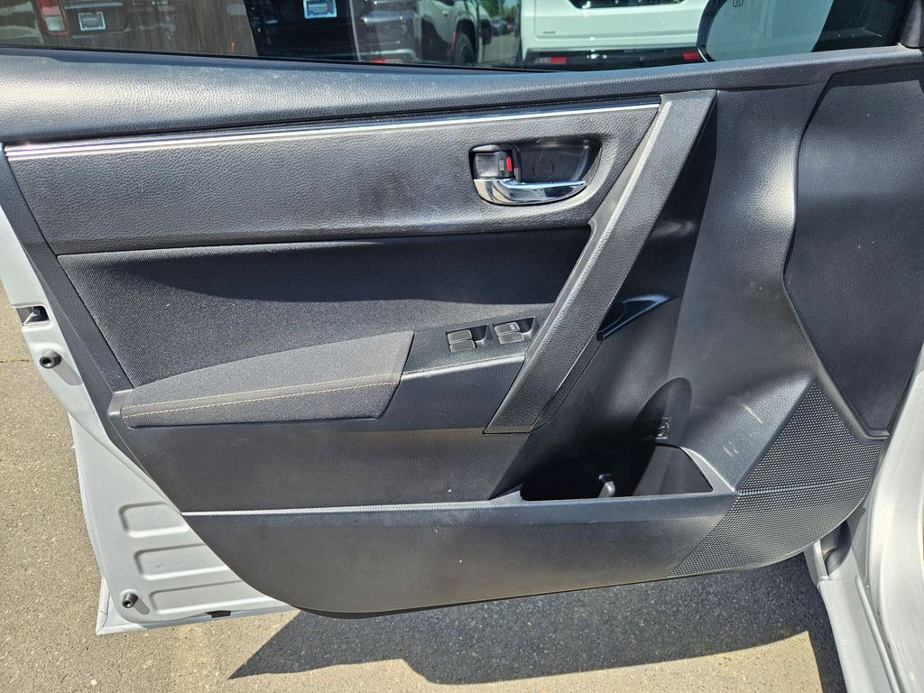 2018 Toyota Corolla LE Gresham OR