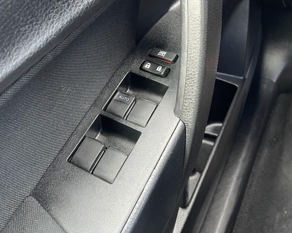 2018 Toyota Corolla LE Sedan 4D Port Orchard WA