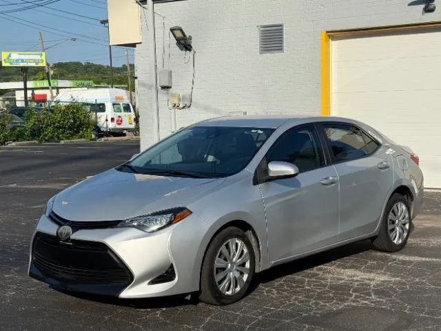 2018 Toyota Corolla LE Sedan 4D