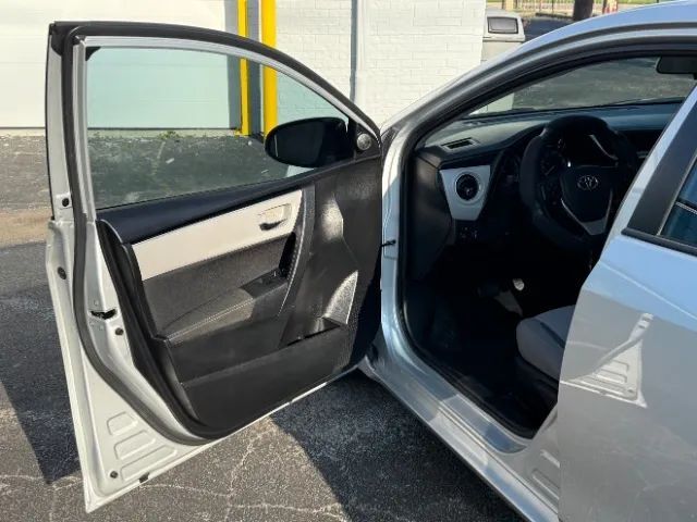 2018 Toyota Corolla LE Sedan 4D Cincinnati OH