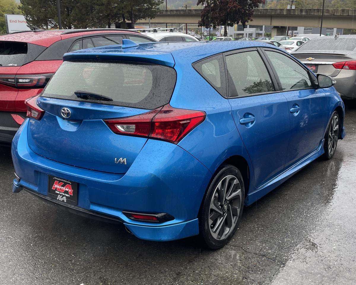 2018 Toyota Corolla iM Hatchback 4D