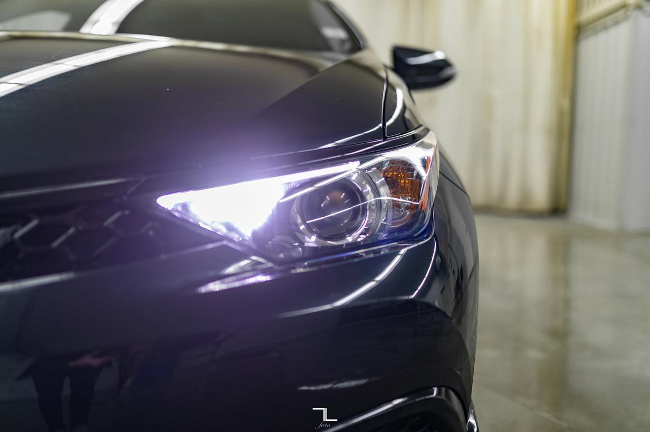 2018 Toyota Corolla iM Hatchback BCam Heated Seats Red Deer AB