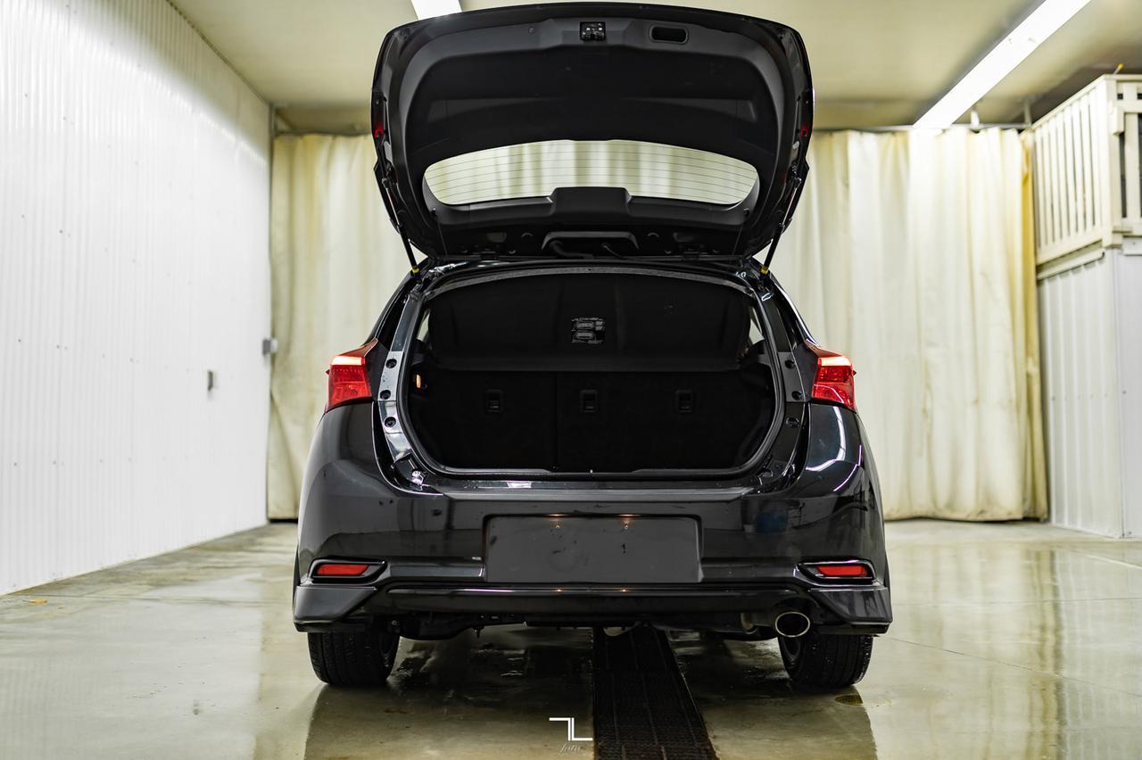 2018 Toyota Corolla iM Hatchback BCam Heated Seats Red Deer AB