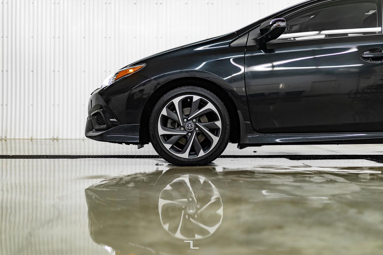 2018 Toyota Corolla iM Hatchback BCam Heated Seats Red Deer AB