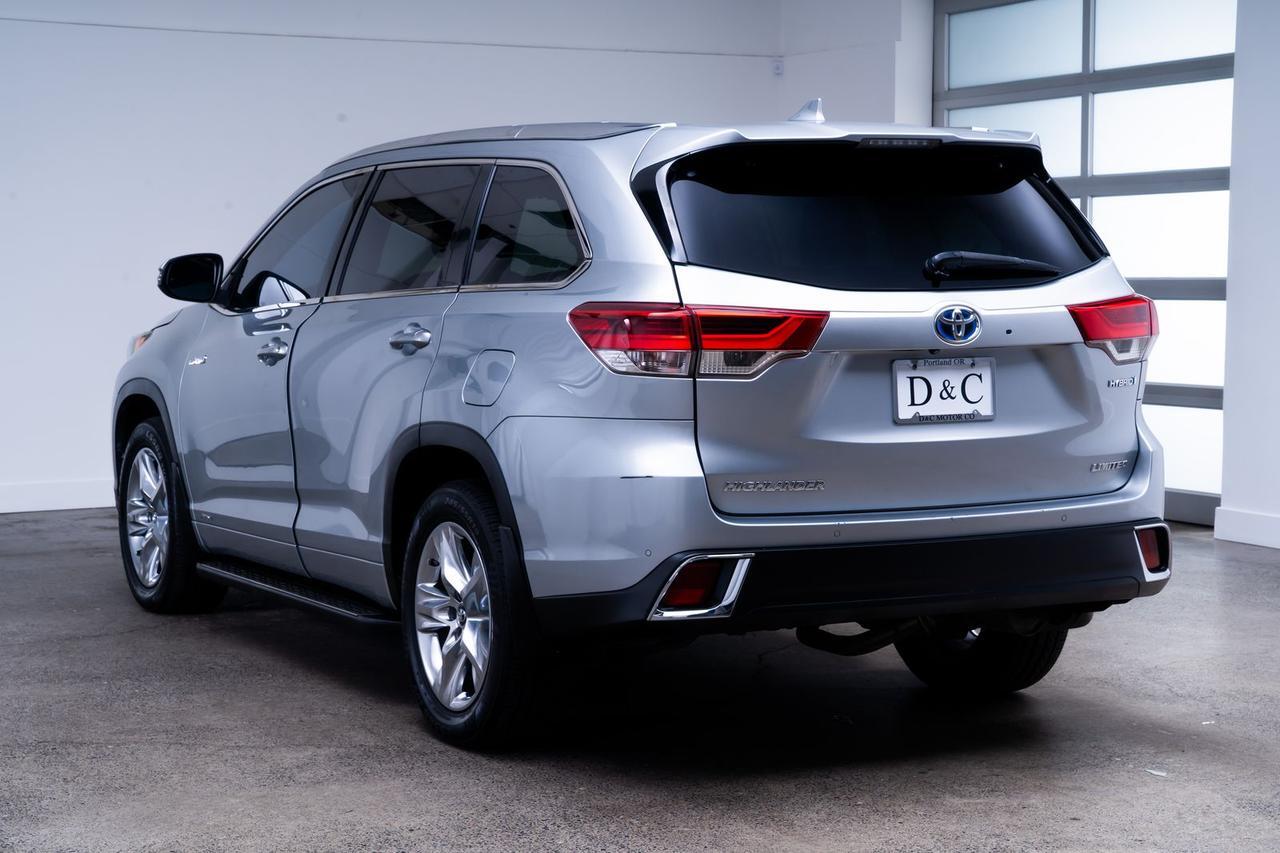 2018 Toyota Highlander Hybrid Limited 3rd Row Seating DVD Player Portland OR