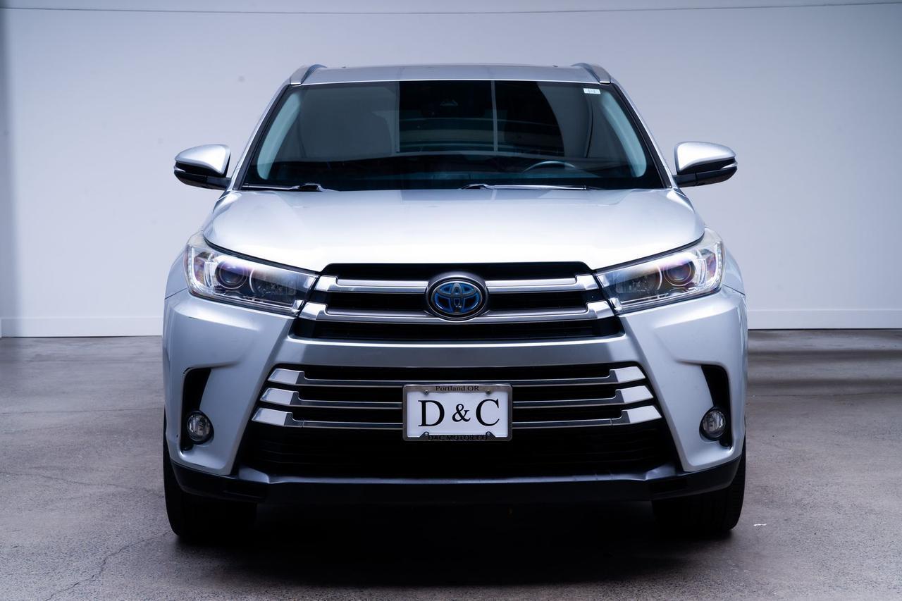 2018 Toyota Highlander Hybrid Limited 3rd Row Seating DVD Player Portland OR