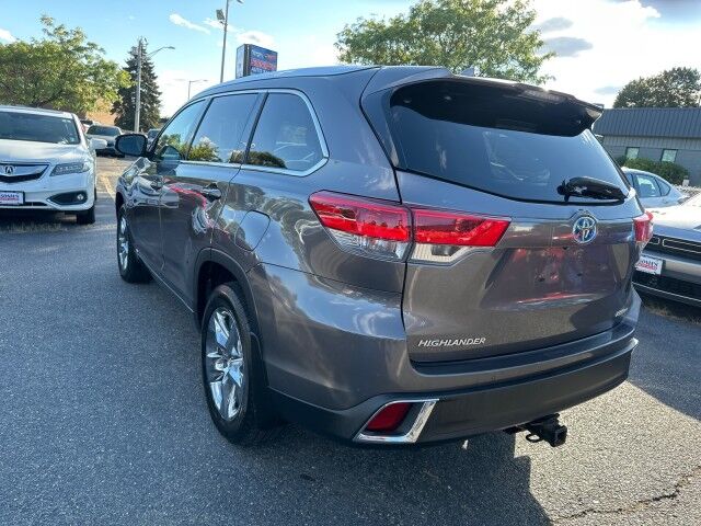 2018 Toyota Highlander Hybrid Limited Platinum Worcester MA