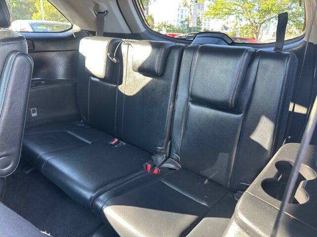 2018 Toyota Highlander Hybrid Limited Platinum Worcester MA