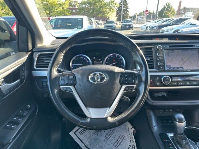 2018 Toyota Highlander Hybrid Limited Platinum Worcester MA