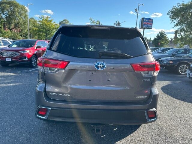 2018 Toyota Highlander Hybrid Limited Platinum Worcester MA