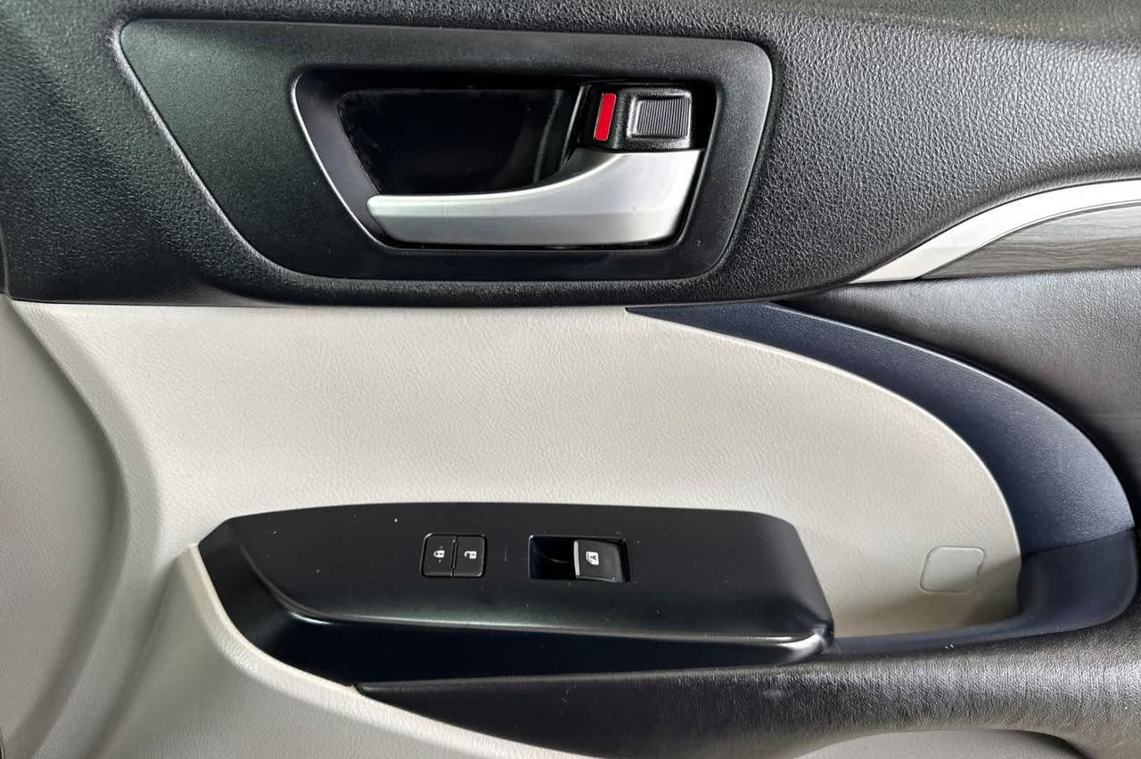 2018 Toyota Highlander Hybrid Limited Roseville CA