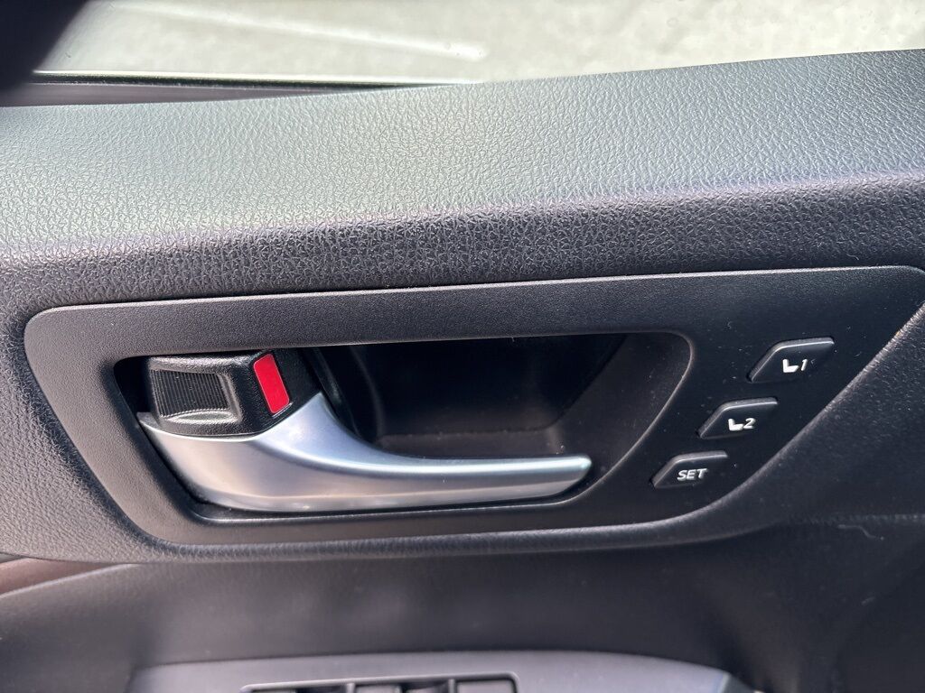 2018 Toyota Highlander Hybrid Limited Cockeysville MD