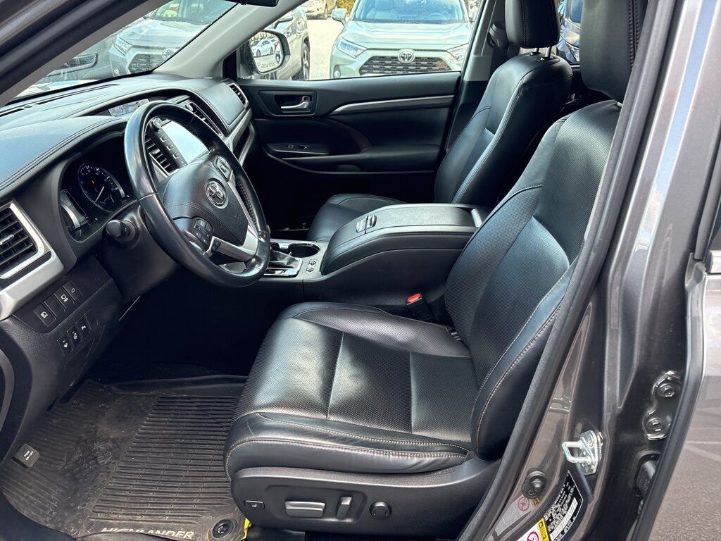 2018 Toyota Highlander Hybrid Limited Cockeysville MD