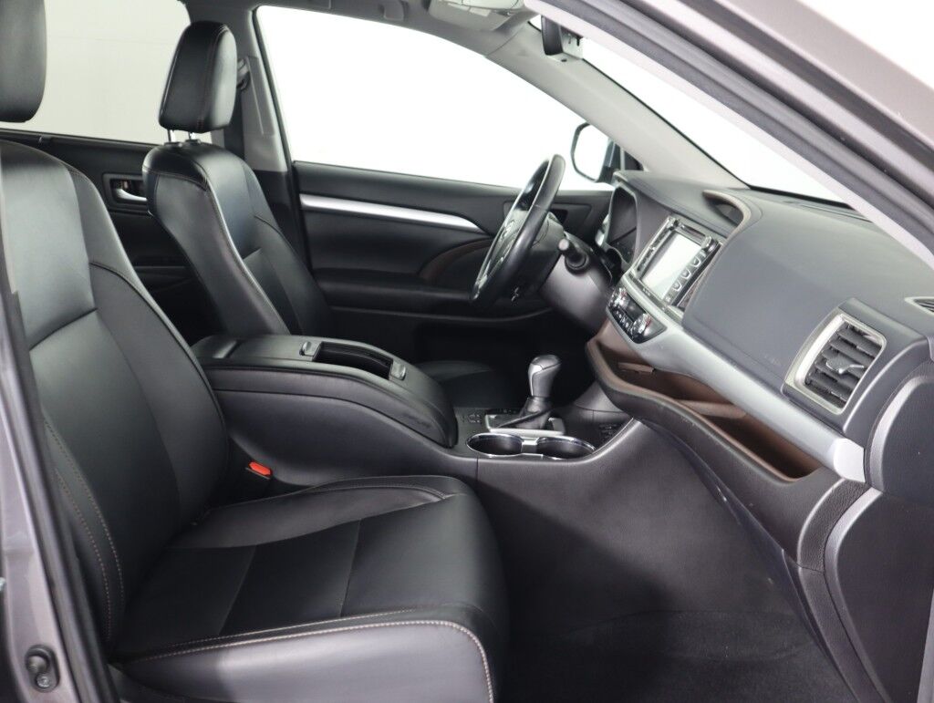 2018 Toyota Highlander Hybrid XLE V6 AWD Maumee OH