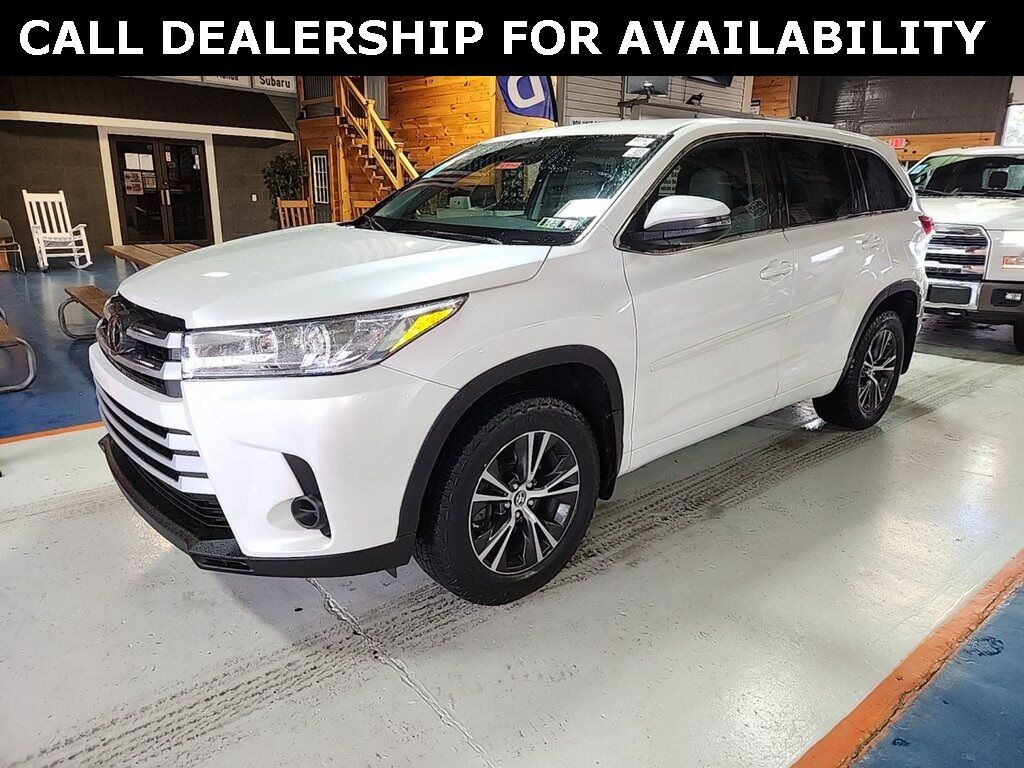 2018 Toyota Highlander LE Akron